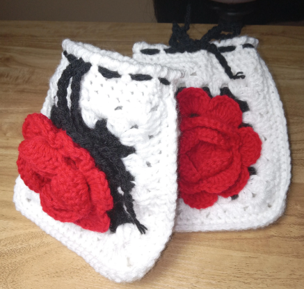 Valentine's Day Crochet Rose Clutch, Granny Square Pouch, Handmade Bag, Boho Crochet Bag, Gift for Her