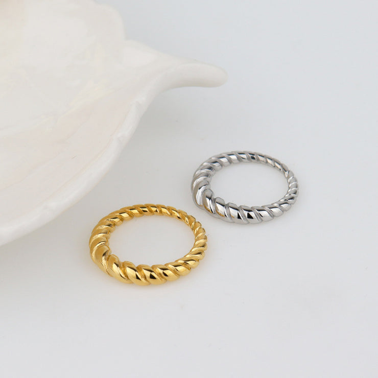 European And American Retro Personalized Twist Spiral Irregular Titanium Steel Ring