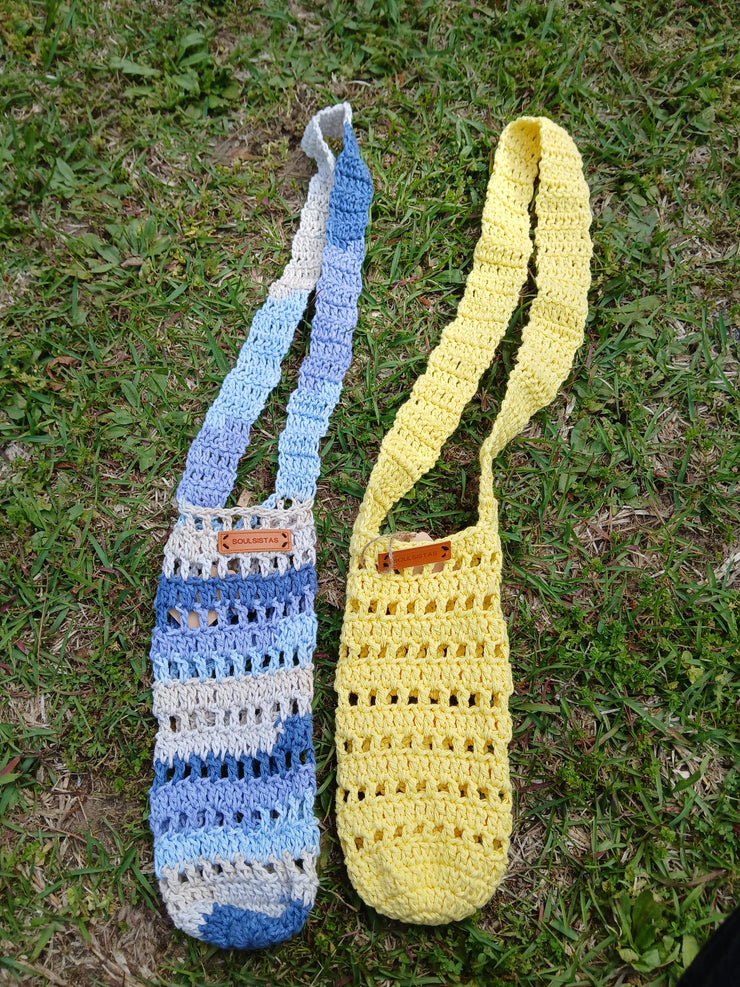 Crochet Water Bottle Holder Crossbody Bag – Handmade Sling Carrier for Reusable Bottles – Summer Festival, Hiking, Boho Style, Gift for Her