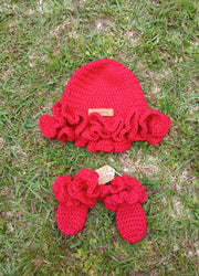 Baby Ruffle Hat & Socks Set – Handmade Infant Gift – 0-6M or 6-12M – Newborn or Infant Sizes – Custom Colors – Perfect for Baby Shower Gift