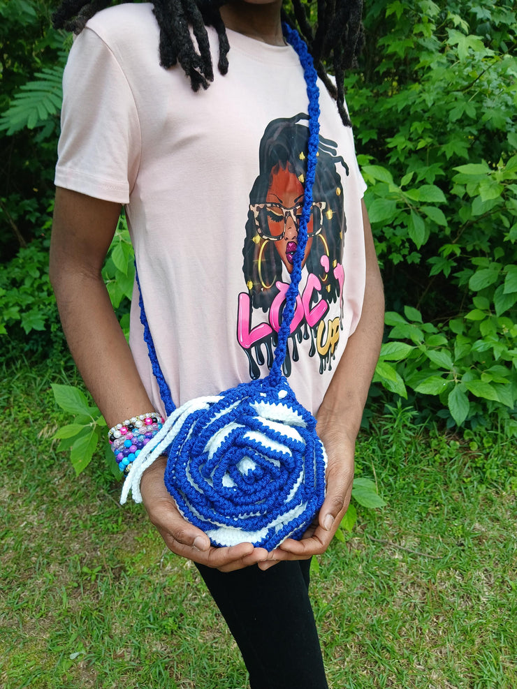 Crochet Rose Bag – Handmade Flower Purse – Wristlet or Crossbody Style – Statement Floral Bag for Festivals, Gifts, or Special Occasions